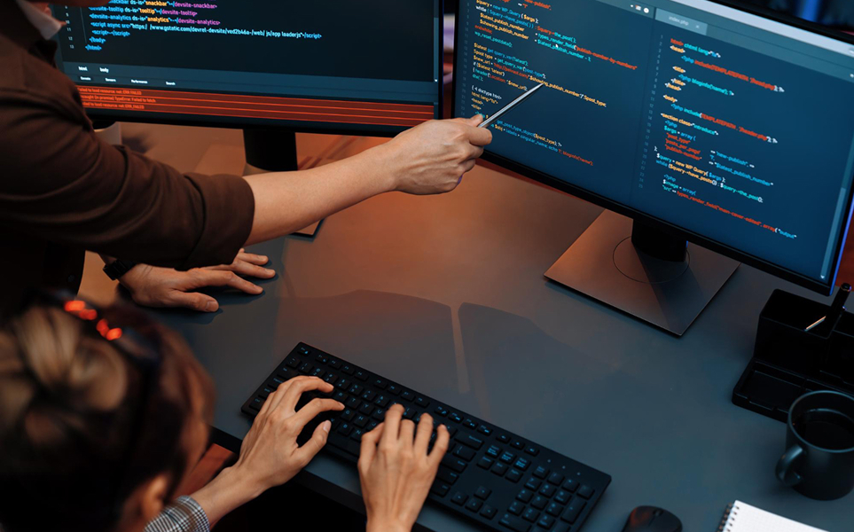 WordPress vs Webflow – Our Developers Settle The Debate